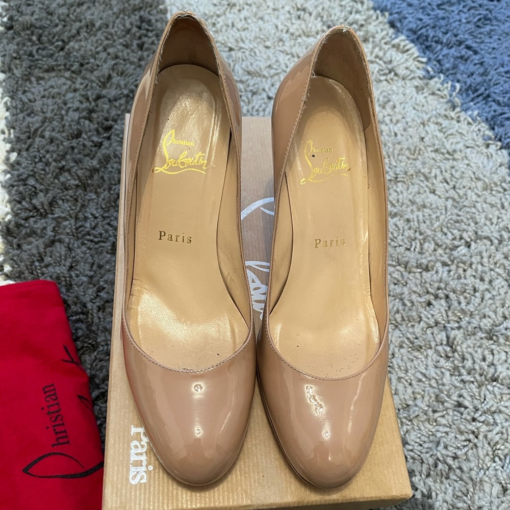 Christian Louboutin Simple Pumps